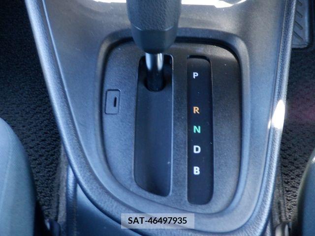 Toyota YARIS 2020-07 201737-14