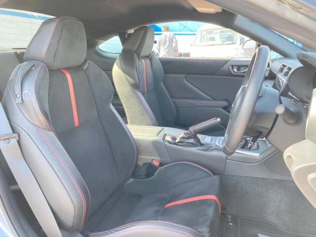Subaru BRZ 2021-08 191532-10