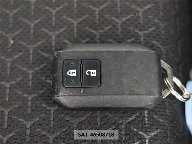 Suzuki SWIFT 2021-04 374180-15