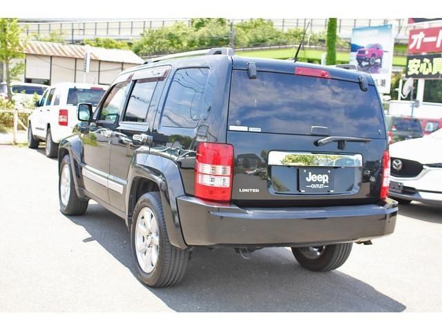 Jeep CHEROKEE 2011-08 183711-20