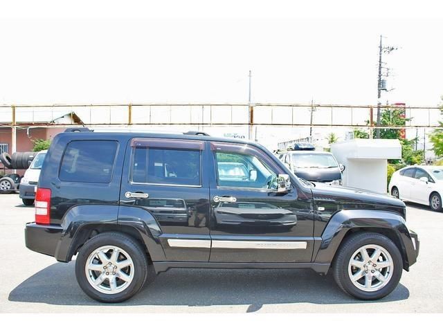 Jeep CHEROKEE 2011-08 183711-19