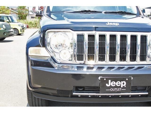 Jeep CHEROKEE 2011-08 183711-22