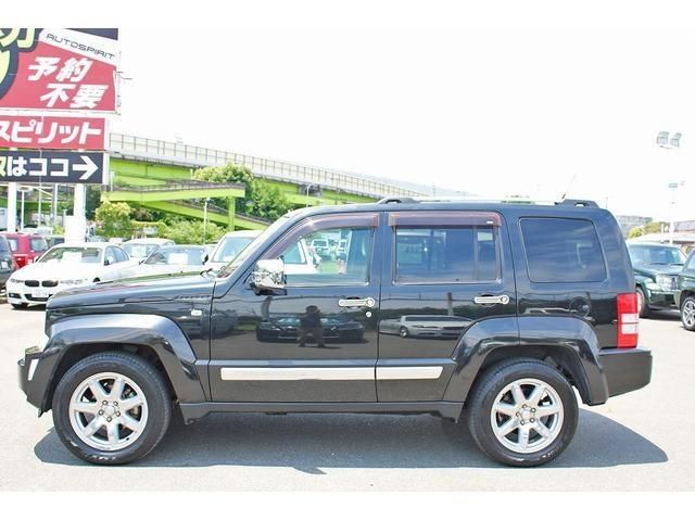 Jeep CHEROKEE 2011-08 183711-18