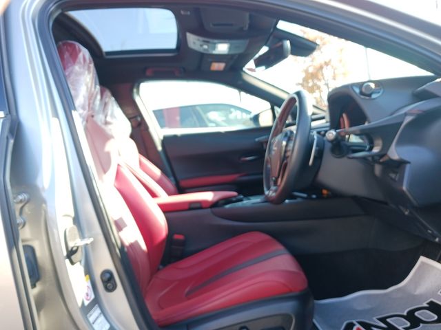Lexus UX 2019-08 195605-8