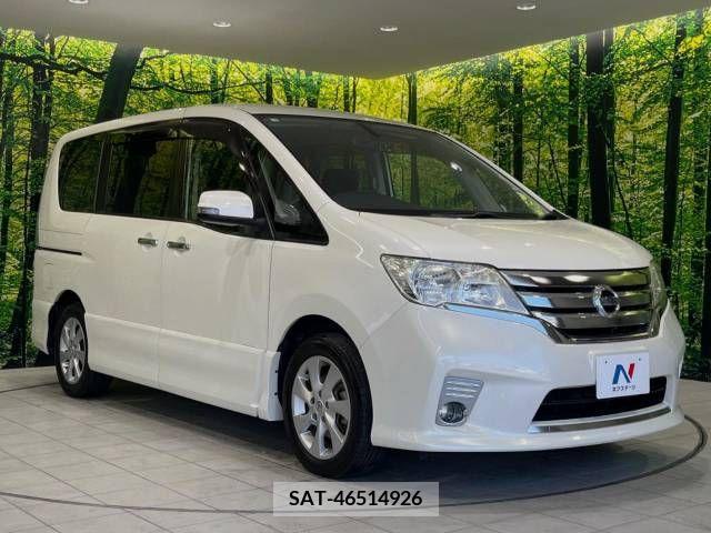 Nissan SERENA 2011-11 367649-17