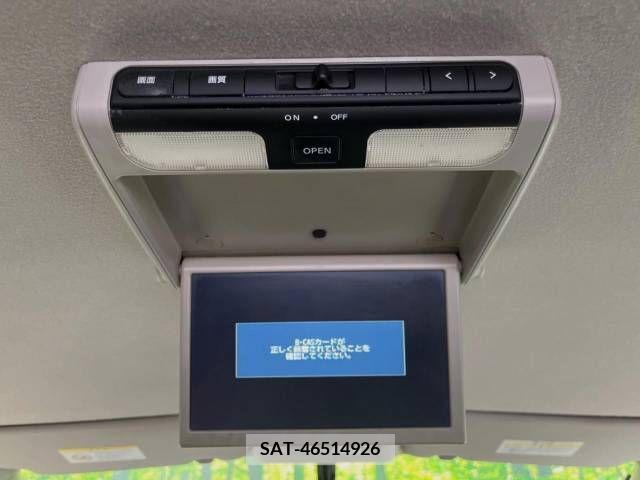 Nissan SERENA 2011-11 367649-3
