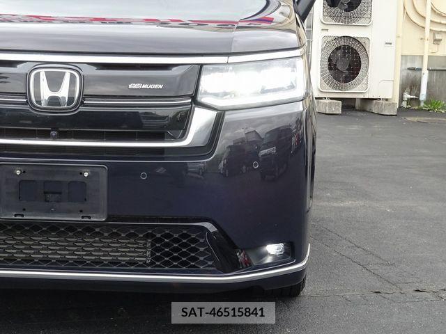 Honda STEP WGN 2022-11 324729-8