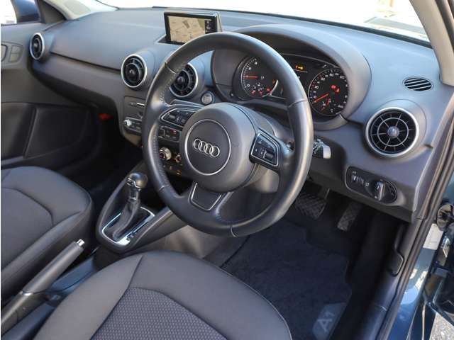 Audi A1 2016-11 16526-2