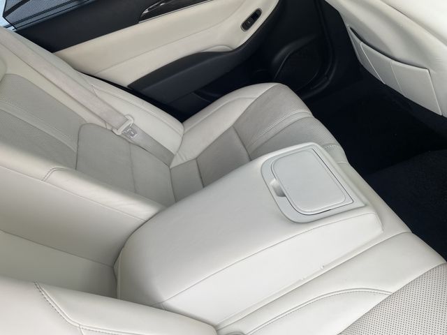 Toyota CROWN SEDAN 2014-03 1339-8