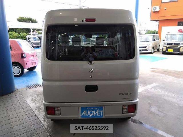 Suzuki EVERY 2023-07 340300-1