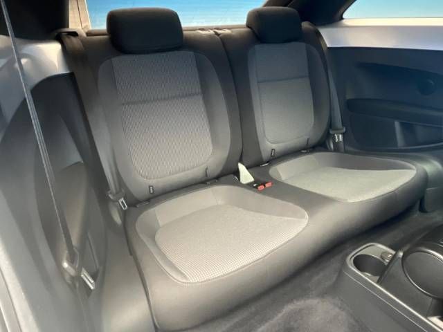 VolksWagen THE BEETLE 2013-01 187815-9