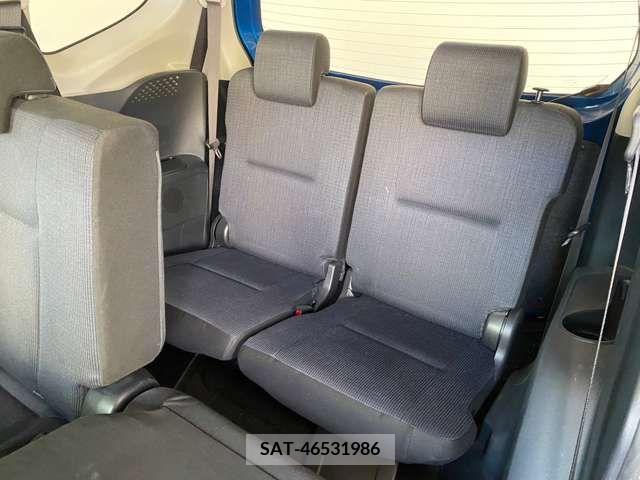 Toyota SIENTA 2015-11 394056-8