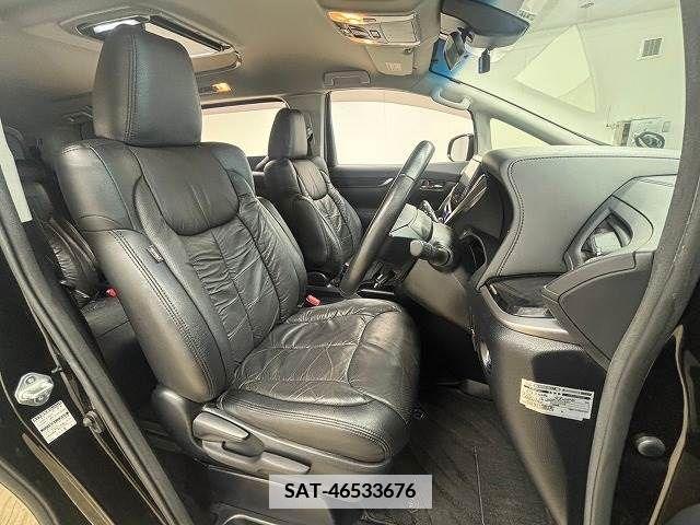 Toyota ALPHARD 2019-08 355516-4