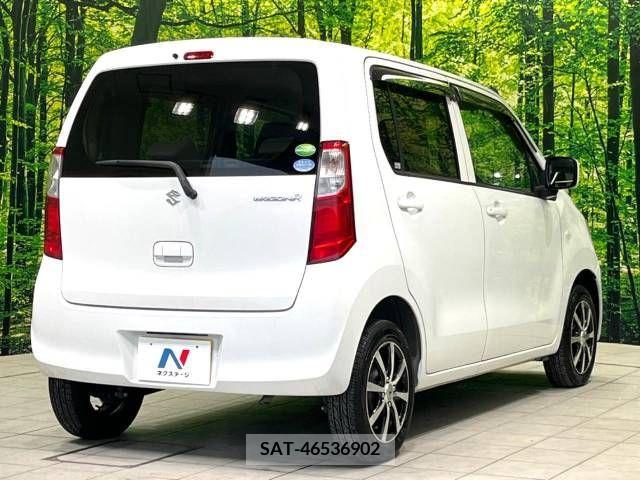 Suzuki WAGON R 2013-12 289836-14