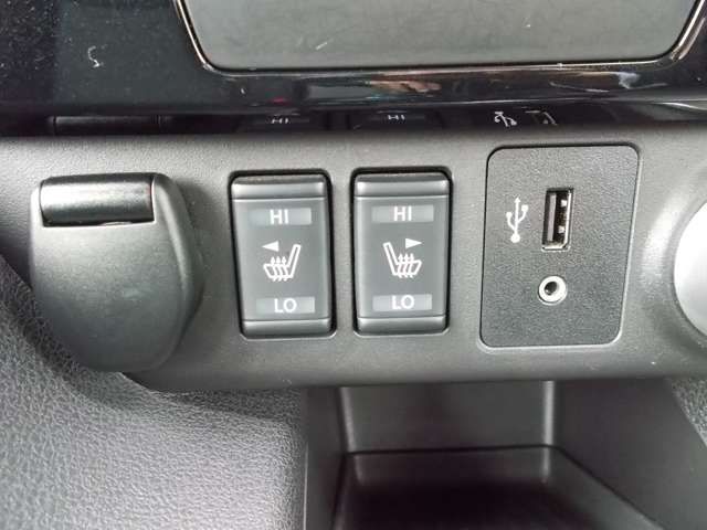 Nissan LEAF 2017-12 11983-12