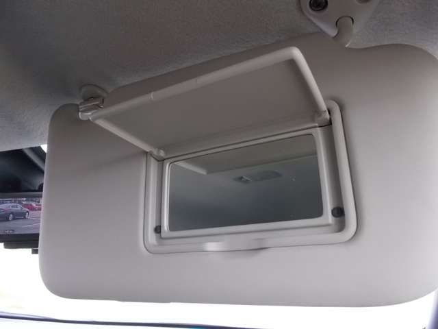 Nissan LEAF 2017-12 11983-18