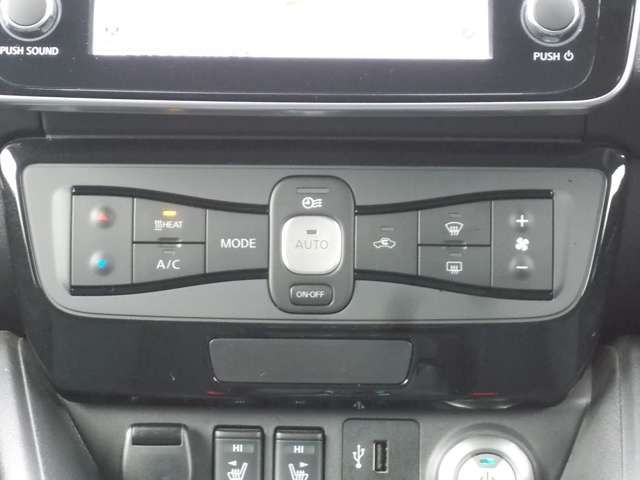 Nissan LEAF 2017-12 11983-16