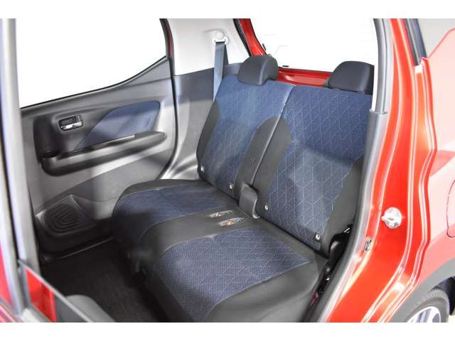 Mitsubishi EK X 2022-04 23136-12