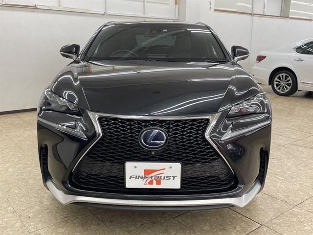 Lexus NX 2015-12 27354-1
