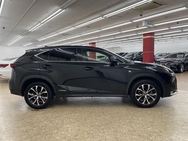 Lexus NX 2015-12 27354-3