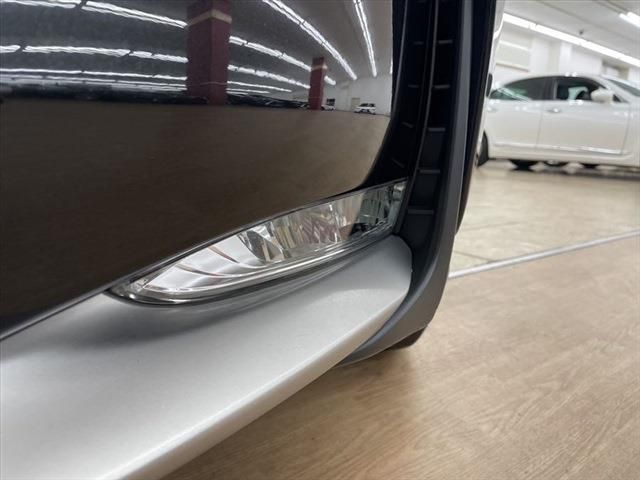 Lexus NX 2015-12 27354-10