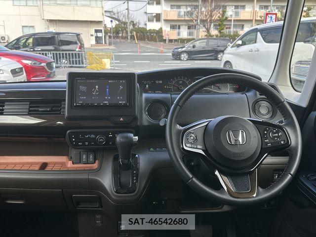 Honda N BOX 2021-11 209797-13