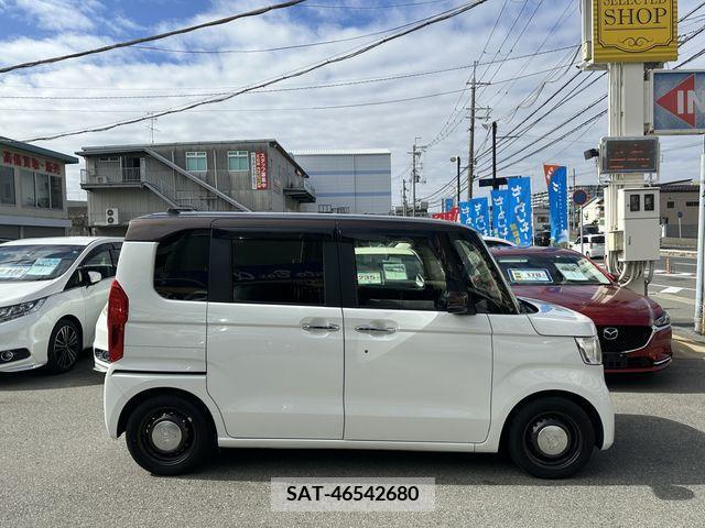 Honda N BOX 2021-11 209797-2