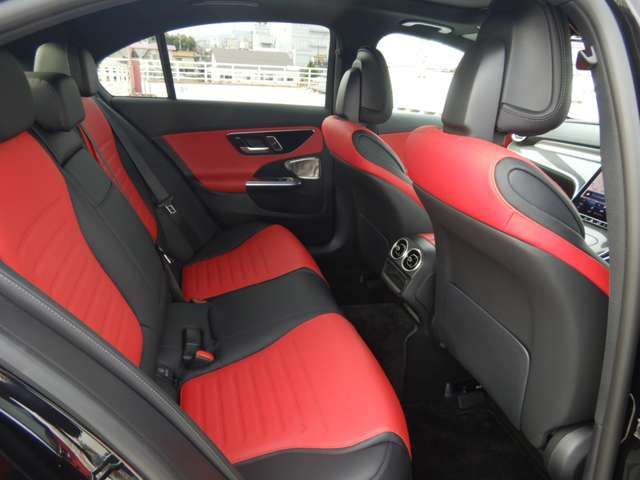 Amg C-CLASS 2022-10 184990-26