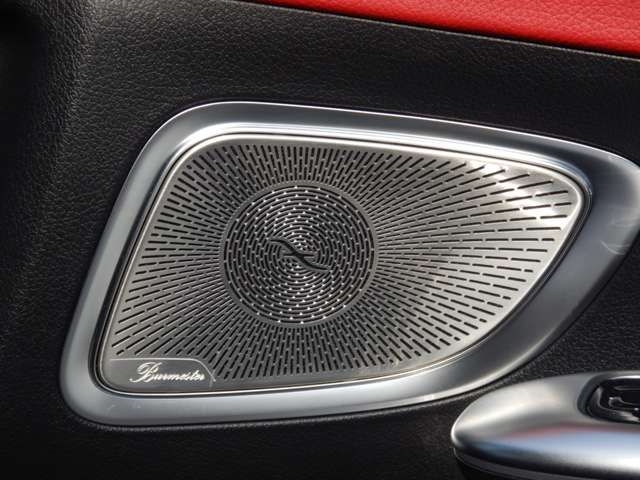 Amg C-CLASS 2022-10 184990-23