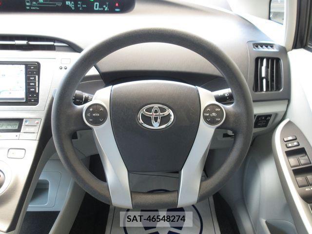 Toyota PRIUS 2012-08 345224-17