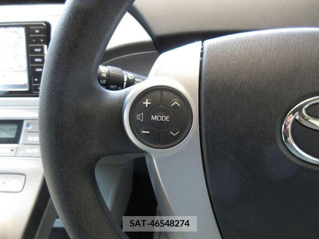 Toyota PRIUS 2012-08 345224-21