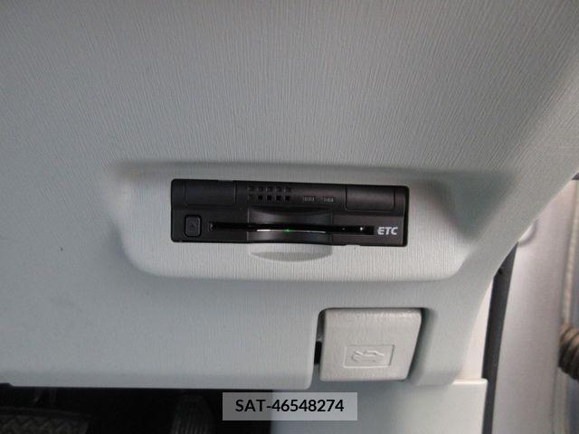 Toyota PRIUS 2012-08 345224-23