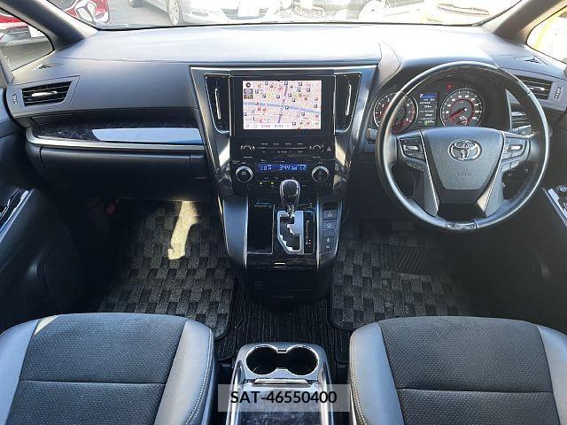 Toyota ALPHARD 2021-04 233647-1