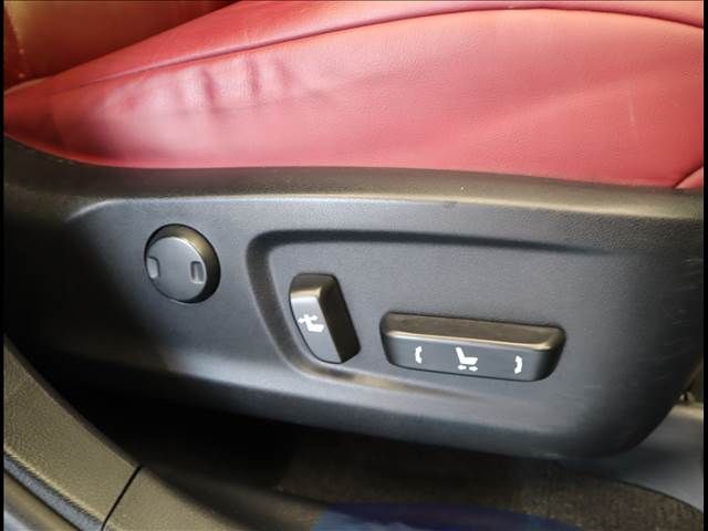 Lexus RX 2018-08 23596-22