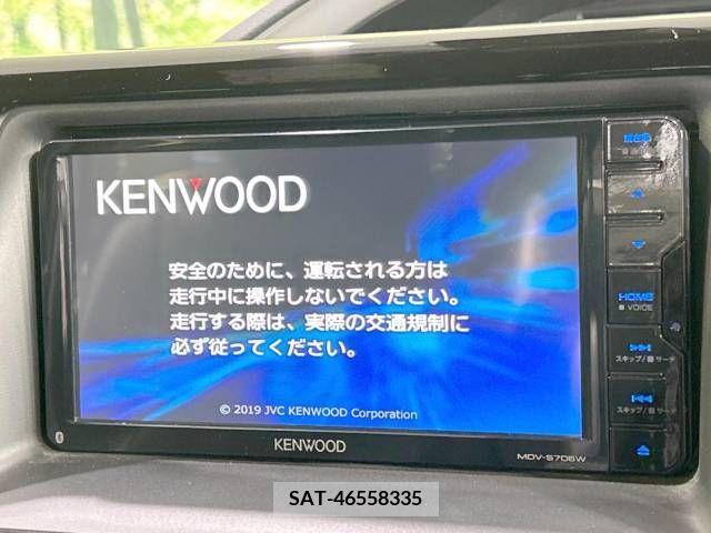 Toyota VOXY 2019-09 331803-4