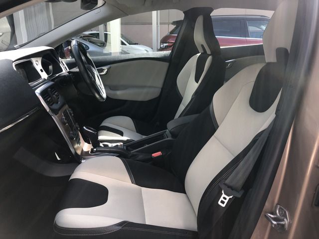 Volvo CROSS COUNTRY 2014-08 6347-6