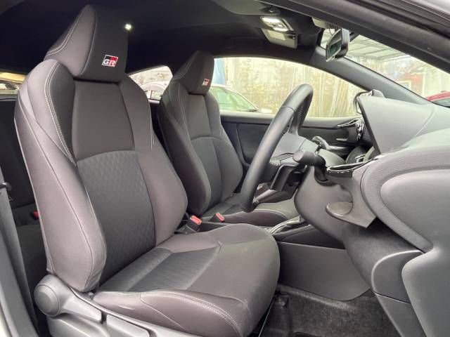Toyota YARIS 2021-05 195133-9