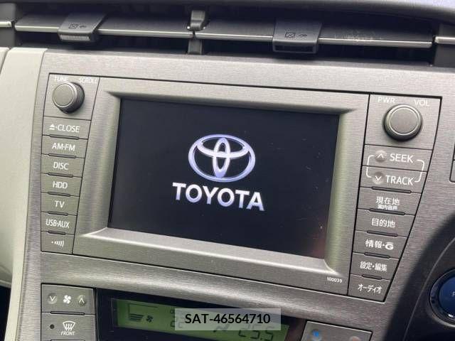 Toyota PRIUS 2013-11 322151-2