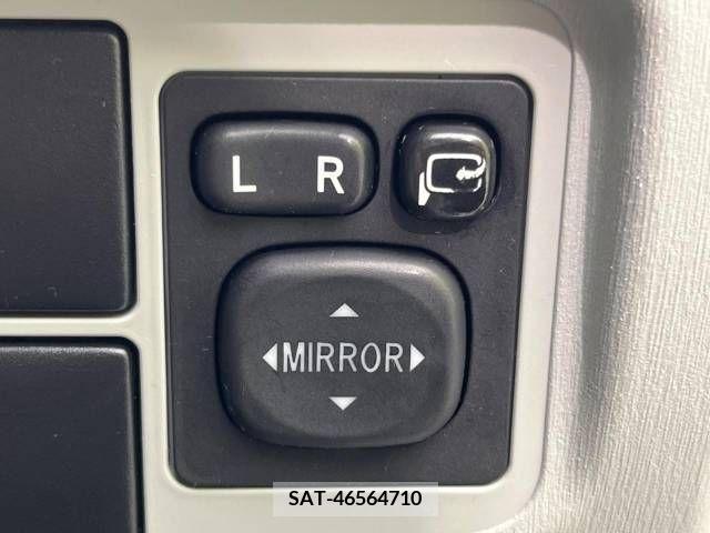Toyota PRIUS 2013-11 322151-6