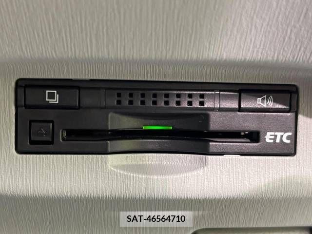 Toyota PRIUS 2013-11 322151-5