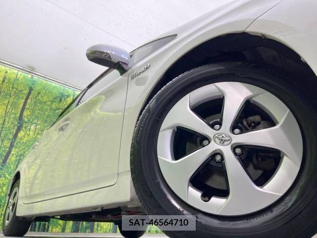 Toyota PRIUS 2013-11 322151-13