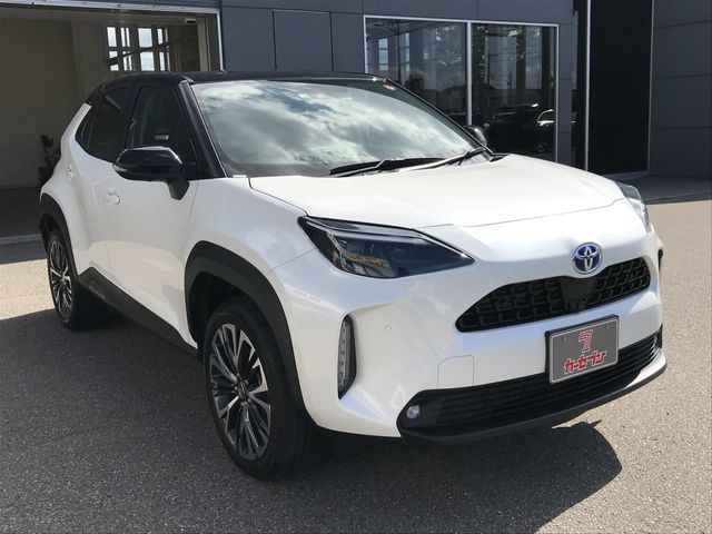 Toyota YARIS CROSS 2022-03 10080-4