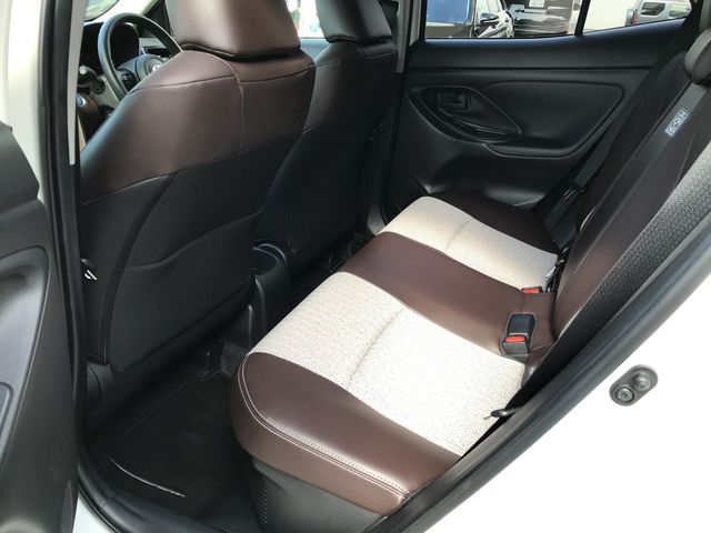 Toyota YARIS CROSS 2022-03 10080-14