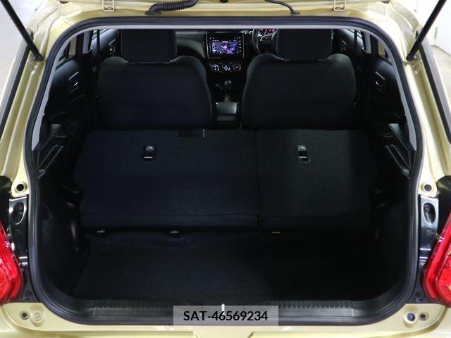 Suzuki SWIFT 2017-09 220067-15