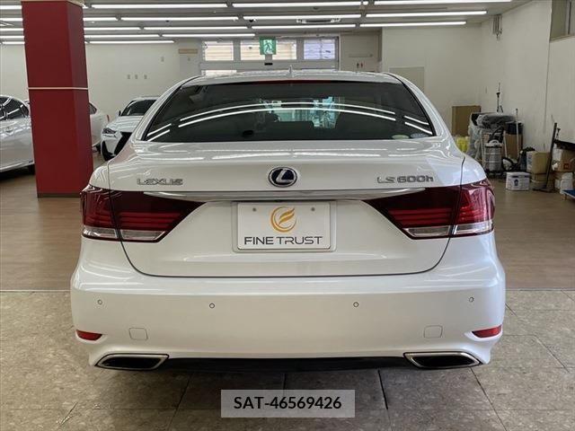 Lexus LS 2013-09 388226-5