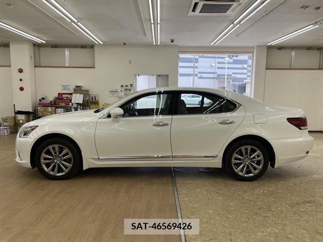 Lexus LS 2013-09 388226-7