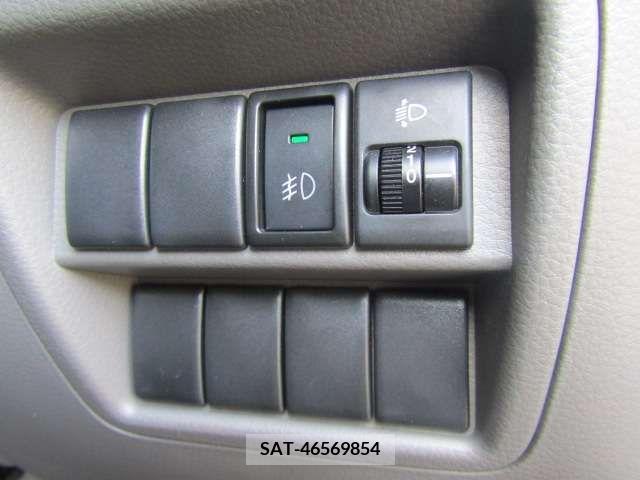 Suzuki EVERY 2018-07 382221-16