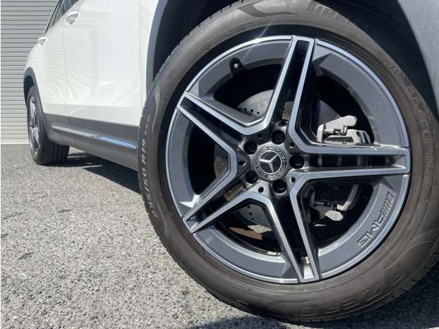 Mercedes Benz GLB-CLASS 2021-10 23184-8