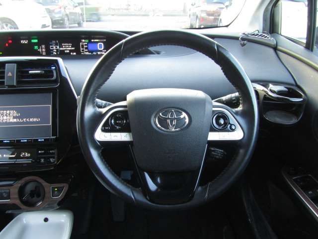 Toyota PRIUS 2016-04 196495-14