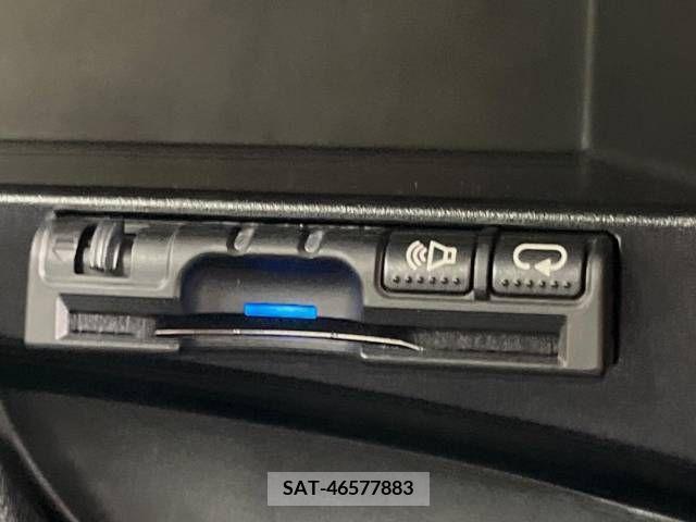 Nissan NOTE 2017-01 365333-7